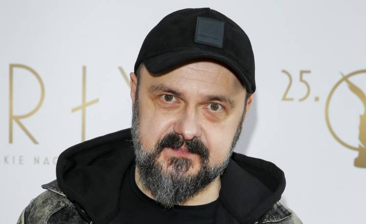 Arkadiusz Jakubik o tacie: "Zawsze miałem z tyłu głowy to, żeby nie być moim ojcem"