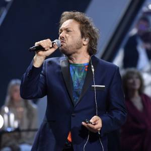 Wybrał życie z dala od show-biznesu. Mietek Szcześniak padł ofiarą kradzieży