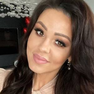 Sylwia Bomba w stroju kąpielowym przyciąga wzrok. Wakacyjne zdjęcie uczestniczki "Gogglebox" trafiło do sieci