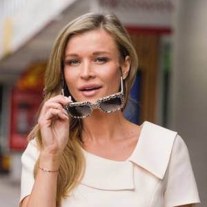 Joanna Krupa bez makijażu na zdjęciu z córeczką. Fani nie poznali modelki!