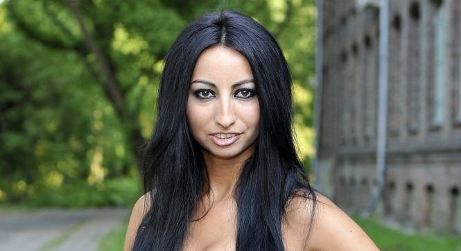 Jolanta Rutowicz w złotym bikini w Tulum. "Prawdziwa ja". Celebrytka przeszła metamorfozę