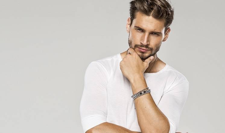 Magazyn "People” wybrał „Najseksowniejszego żyjącego mężczyznę” roku 2021. Został nim znany aktor