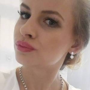 Agata ze "Ślubu..." z dumą eksponuje ciążowe krągłości! Poród już wkrótce [FOTO]