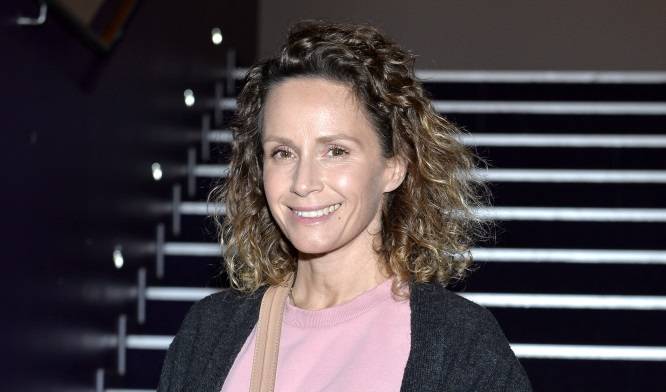 Monika Mrozowska w stroju kąpielowym. Aktorka "Rodziny zastępczej" zachwyca pół roku po porodzie [ZDJĘCIA]