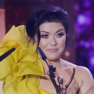 Katarzyna Cichopek "przyłapana" na planie "M jak miłość". Aktorka pokazała zdjęcie sprzed prawie 20 lat! 