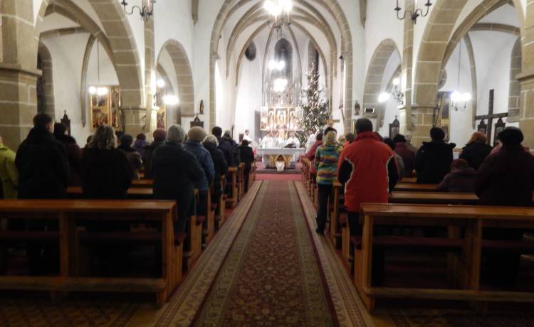 Czy 1 stycznia trzeba być w kościele?, fot. Shutterstock