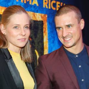 Hejterka zaatakowała żonę Mateusza Damięckiego. Aktor stanął w jej obronie