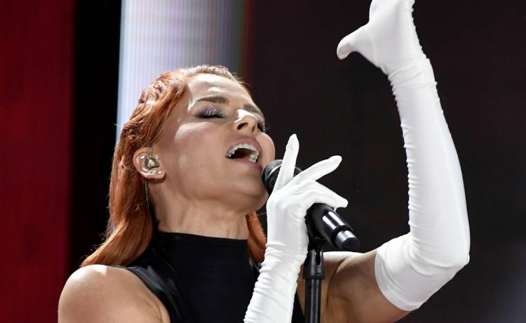 Pogłoski krążyły od dawna. Natasza Urbańska potwierdza. "Już mogę oficjalnie" [FOTO]