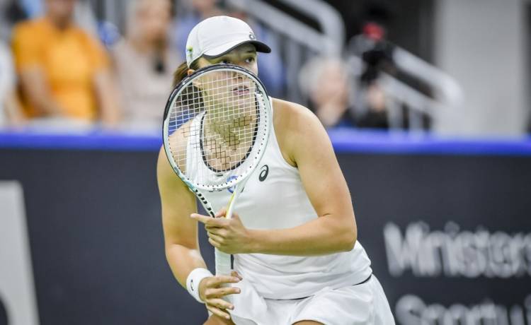 Finał US Open: Iga Świątek - Ons Jabeur. Gdzie i kiedy oglądać?