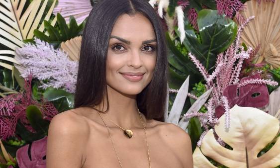 Klaudia El Dursi pozuje bez biustonosza! Fani: "Bogini" [ZDJĘCIA]