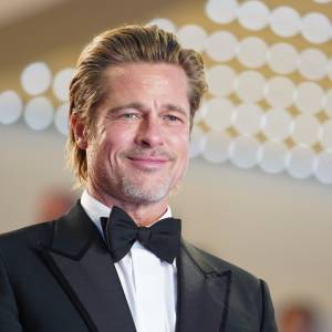Brad Pitt znalazł nową miłość! To sławna piosenkarka. Amant Hollywood romansuje z 23 lata młodszą artystką