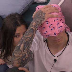 "Big Brother". Spięcie Pawła i Igora. Poszło o spanie z Justyną. Paweł przygotowuje się do walki