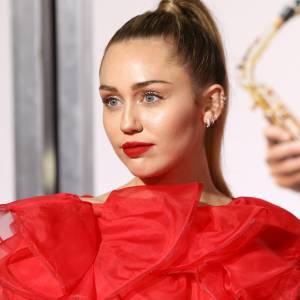 Miley Cyrus szokuje. Od pół roku nie bierze narkotyków i przeszła poważną operację