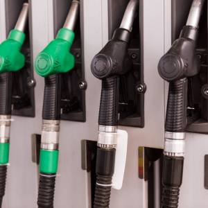 Paliwo znowu idzie w górę! Czekają nas wysokie ceny benzyny na 1 listopada