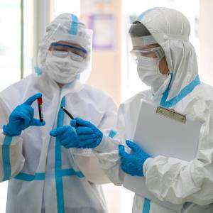 Obrady sztabu kryzysowego w MZ. Jakie decyzje zostaną podjęte?