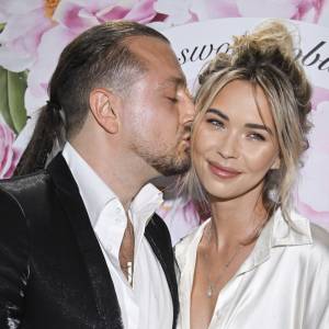 Sandra Kubicka wzięła ślub z Baronem! "Możecie mówić do mnie Baronowa" [FOTO]