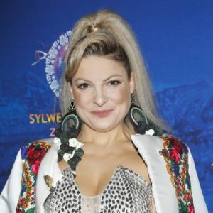 Magdalena Narożna pluska się w wodzie w prześwitującym bikini. Fani zbierają szczęki z podłogi [FOTO]