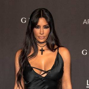 Kim Kardashian pokazała za dużo? To bikini odsłania więcej niż powinno... [FOTO]