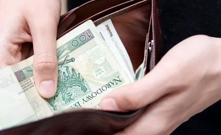 Robisz to po świętach? Jeśli tak, ucierpi twój domowy budżet                                                                                               