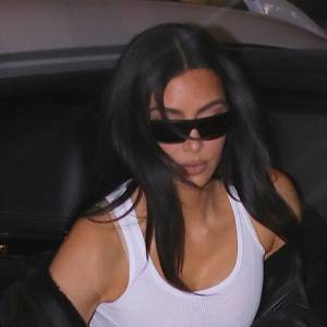 Kim Kardashian pochwaliła się wąską talią. Fani zmieszani: "To niezdrowe" [FOTO]