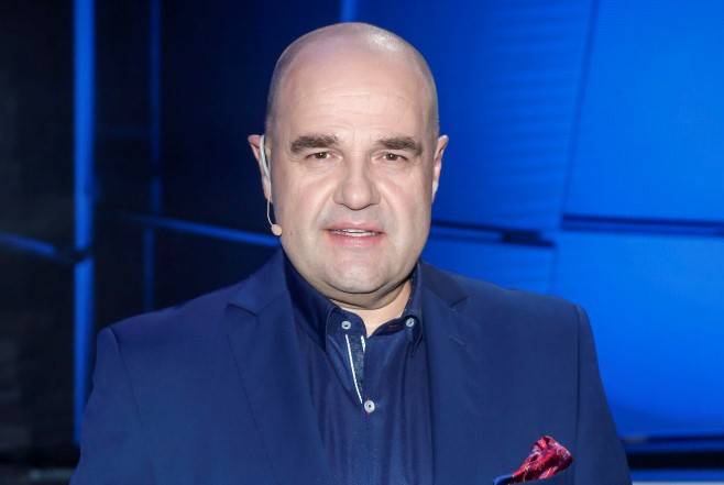 Cezary Żak pokazał zdjęcie ze szpitala. Aktor pokonał koronawirusa i postanowił oddać osocze