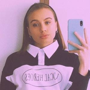 Oliwia Bieniuk publikuje słoneczne kadry. Córka Anny Przybylskiej i Jarosława Bieniuka na wakacjach