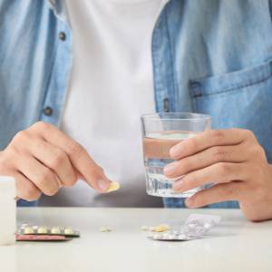 Probiotyki – kiedy brać, by naprawdę działały? Oto, co radzą specjaliści