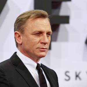 Podczas kręcenia nowego Bonda zniszczone zostało studio. Eksplozja wymknęła się spod kontroli