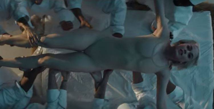 Katy Perry śpiewa o seksie oralnym? Jej rodzice są zbulwersowani!