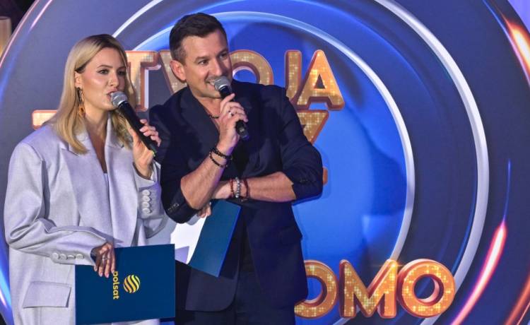 Prowadzący program „Twoja twarz brzmi znajomo”. Fot. AKPA 