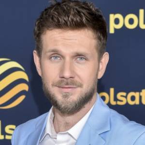 Antoni Królikowski pokazał nowe zdjęcie. Nie jest na nim sam! Internauci: "Brak słów"