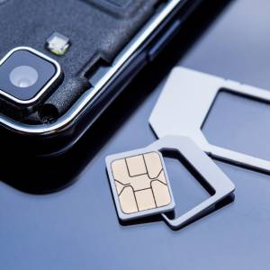 Operatorzy wyłączą sieć 3G. Kto będzie musiał wymienić kartę SIM, a kto telefon?