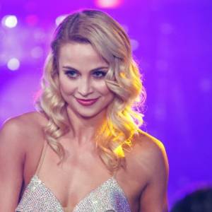 "Taniec z Gwiazdami". Hanna Żudziewicz prezentuje ciążowe krągłości. Opis do fotografii rozczula! [ZDJĘCIE]