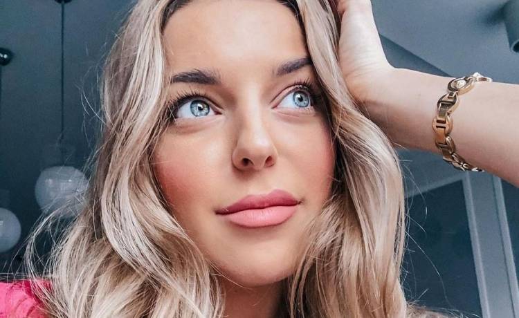 Oliwia z "Love Island" pozuje bez stanika i zachwyca figurą. "Jest ogień!"