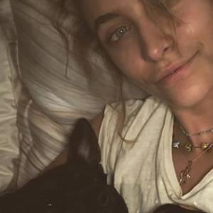 Paris Jackson trafiła do szpitala psychiatrycznego? "Każdy zasługuje na przerwę"