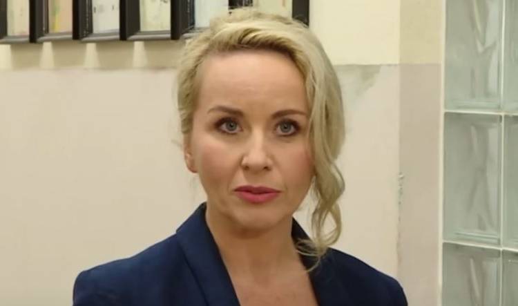 Kłosek siała postrach w "Szkole". Nie uwierzycie, jak miłą osobą jest grająca ją aktorka [FOTO]