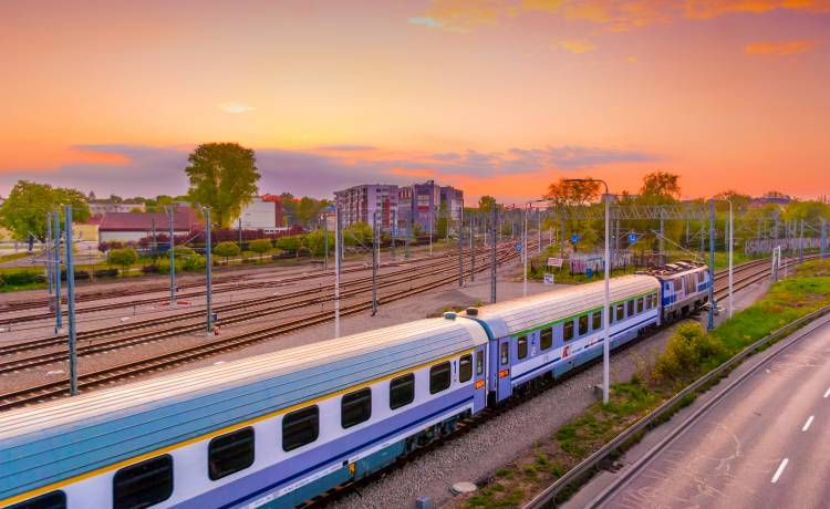 Odwołane pociągi. Co zrobić z zakupionymi biletami?