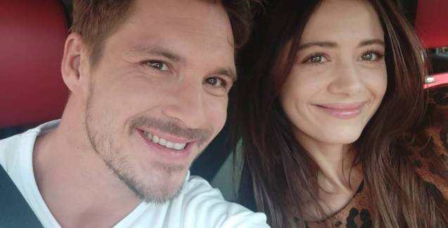 Mikołaj Roznerski i Adriana Kalska spędzają razem czas prywatnie? Internauci zwrócili uwagę na wspólny element! 