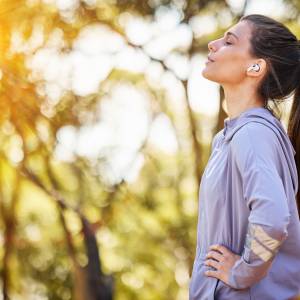 To pozwoli ci zmniejszyć ryzyko przedwczesnej śmierci. Wystarczy 5 nawyków