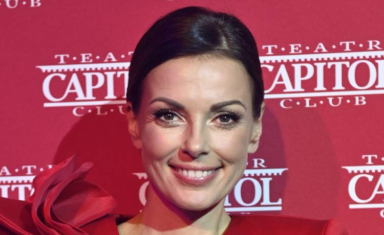 Katarzyna Glinka na zdjęciach z dzieciństwa. Tak wyglądała kiedyś! [FOTO]