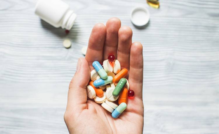 Wycofują popularny suplement zdrowia. Zawiera składnik zanieczyszczony groźną substancją