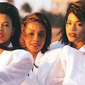 Gwiazda lat 90. bez dachu nad głową. Członkini kultowej grupy od 3 lat mieszka w samochodzie