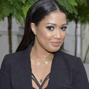 Patricia Kazadi w zwiewnym szlafroku! Artystka zmysłowo podkreśla kobiece wdzięki [FOTO]