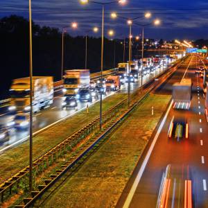 Rewolucja w prawie o ruchu drogowym. Jest decyzja ws. tablic rejestracyjnych i wycofania aut z ruchu