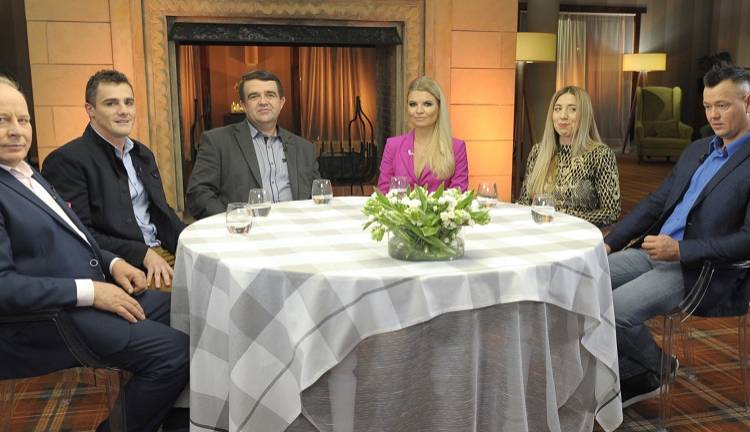 Uczestnicy programu „Rolnik szuka żony” . Fot. AKPA