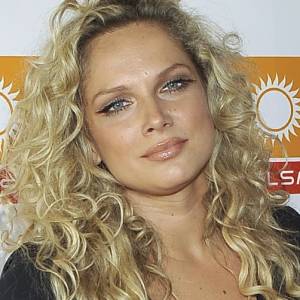 Joanna Liszowska z nową fryzurą! Gdzie podziały się jej loki?!