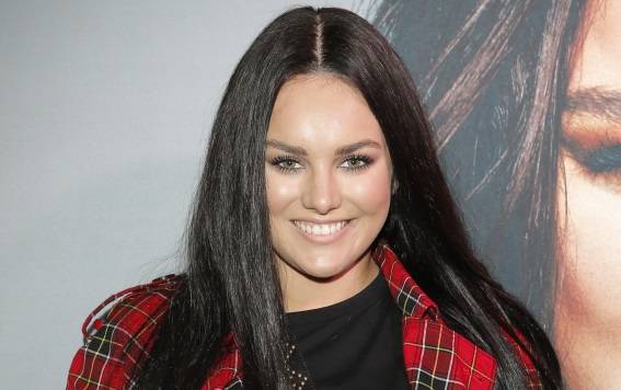 Ewa Farna pokazała zdjęcie "z brzuszkiem". Posypały się komplementy!