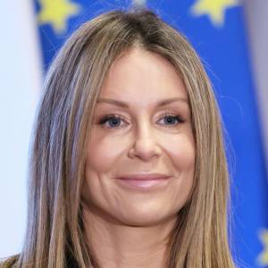 Rozenek na wspólnej fotografii z "siostrą". "Trzeba się dobrze przyjrzeć, która jest która"