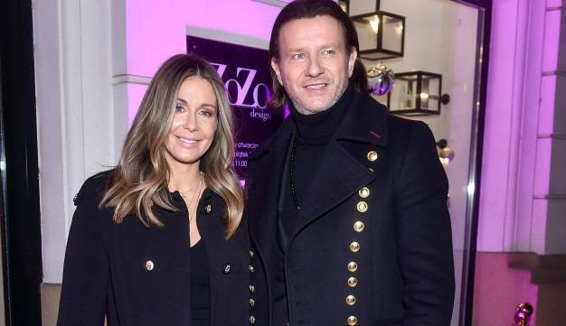 Radosław Majdan na niepublikowanych dotąd zdjęciach. Tak witał na świecie Henia! Małgorzata Rozenek pochwaliła się prywatnymi kadrami