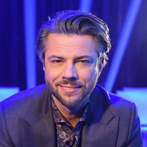 Olivier Janiak nazywa się inaczej. Oto jego prawdziwe imię. Nawet bliscy go nie używają